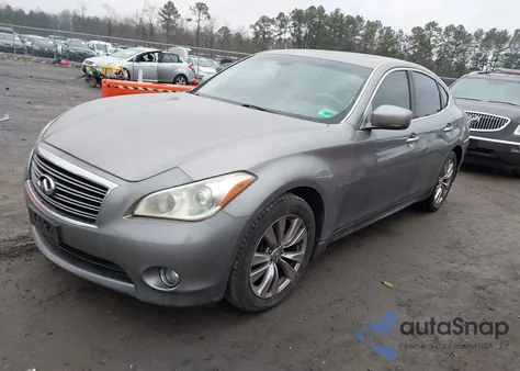 2012 Infiniti M37 z USA, uszkodzony, nr VIN JN1BY1AP1CM330281